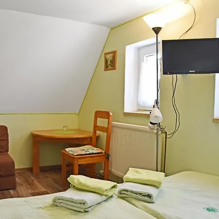 Rum i privatbostad Buseranda - Depandance U Zeleneho Stromu Decin