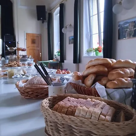 Buseranda - Depandance U Zeleneho Stromu Rum i privatbostad Decin